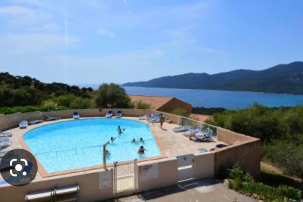 Appartement T2 Avec Piscine Aux Portes De La Plage De Cupabia Serra-di-Ferro  Exterior photo